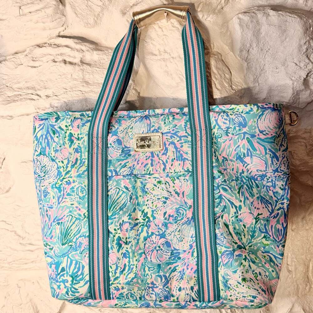 Lilly Pulitzer Insulated Beach Cooler Bag in Soleil It On Me Print - Picture 4 of 7